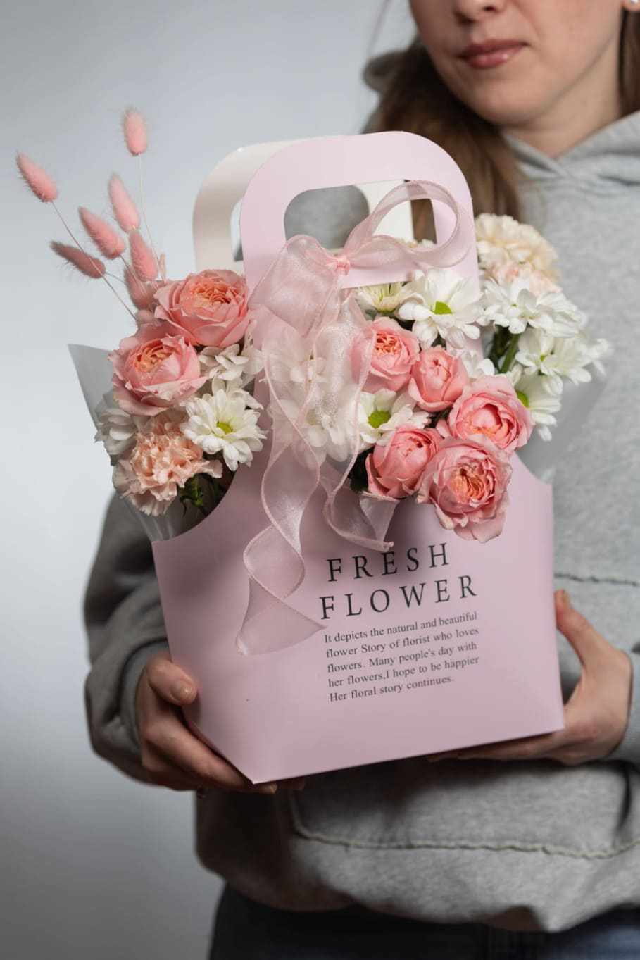 Сумочка с розой Джульетта и хризантемой