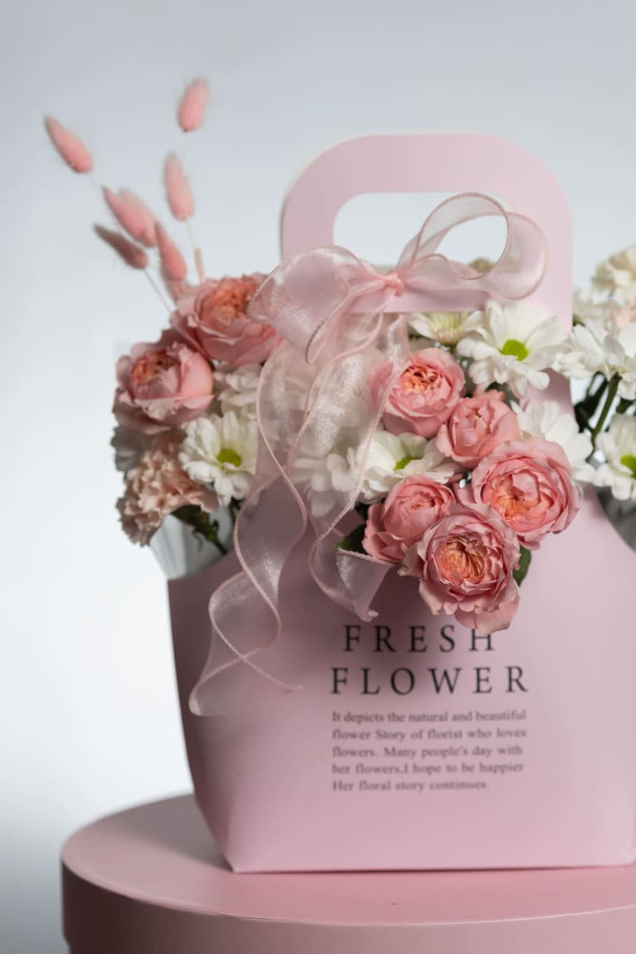 Сумочка с розой Джульетта и хризантемой