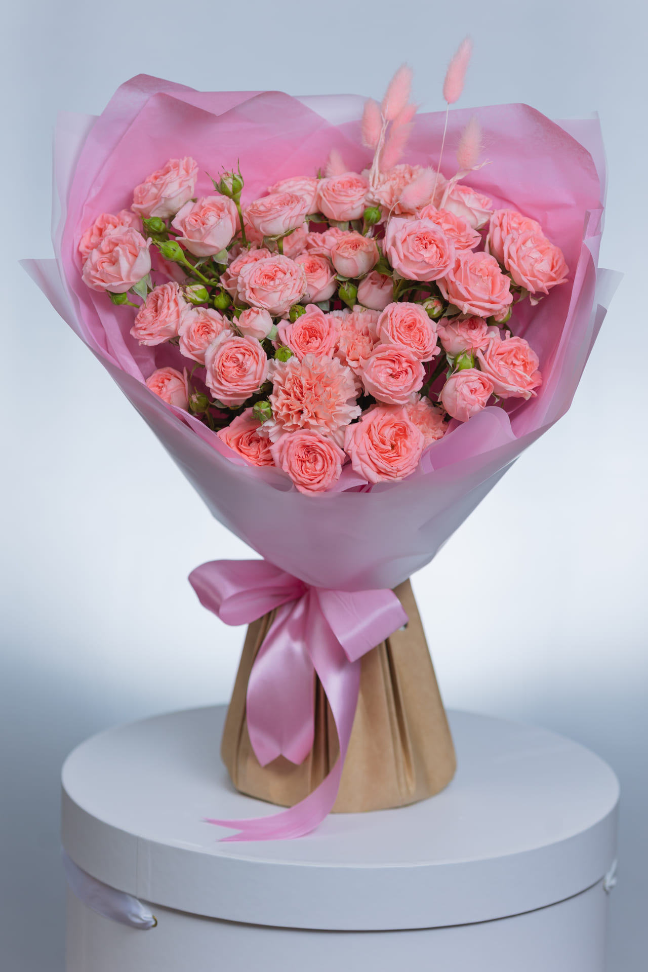 Монобукет из кустовой розы